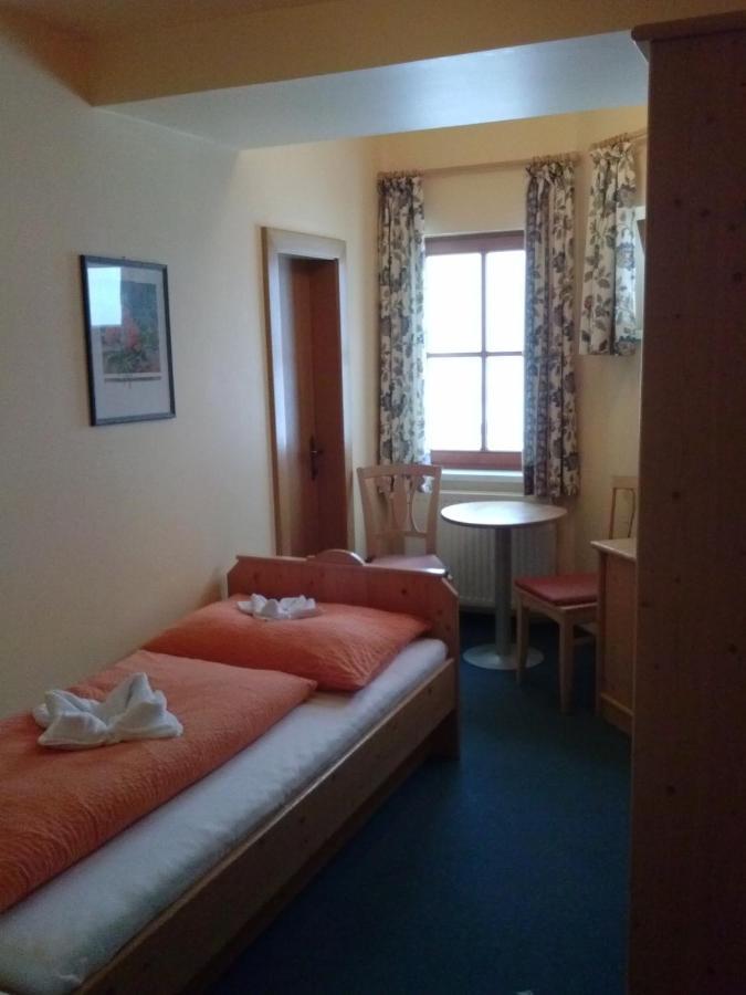 Hotel Haus Der Begegnung Gosau Camera foto